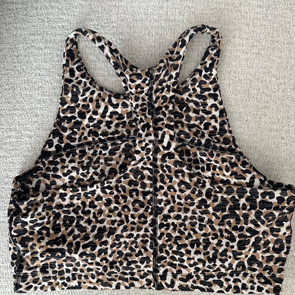 Outdoor Voices Move Free Leopard Crop Top - Picture 3 of 4